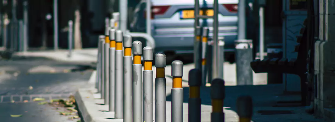 Safe and Convenient Retractable Barrier Column Systems for Properties in Egypt Lake-Leto, FL